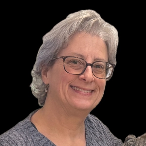 Meet your Posher, Karen - Picture 2 of 2